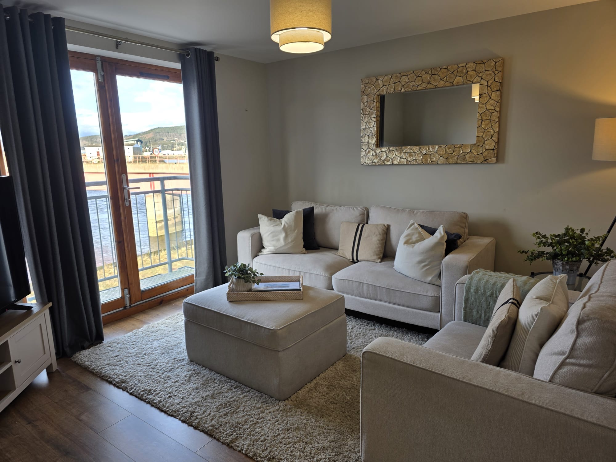 Riverview Apartment, accommodation in Inverness